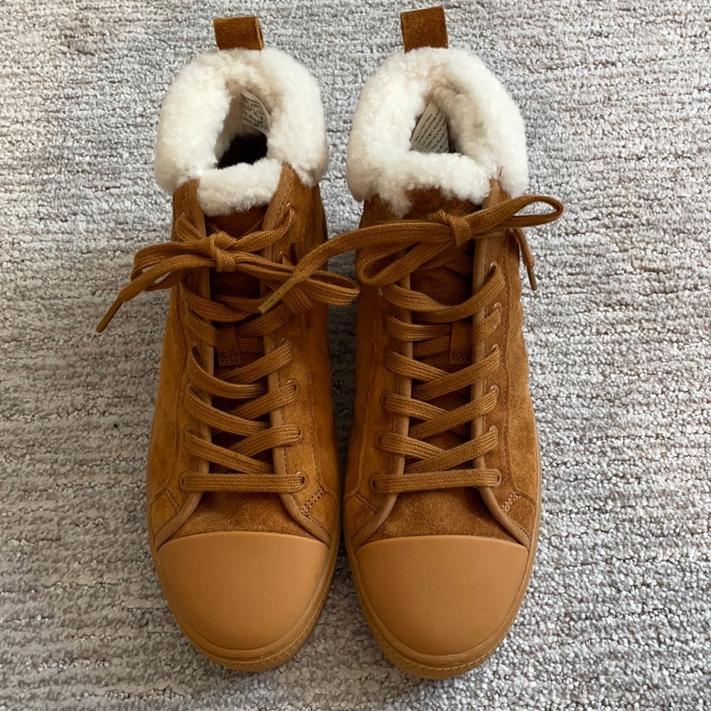 Tory Burch high top sneakers size 8.5